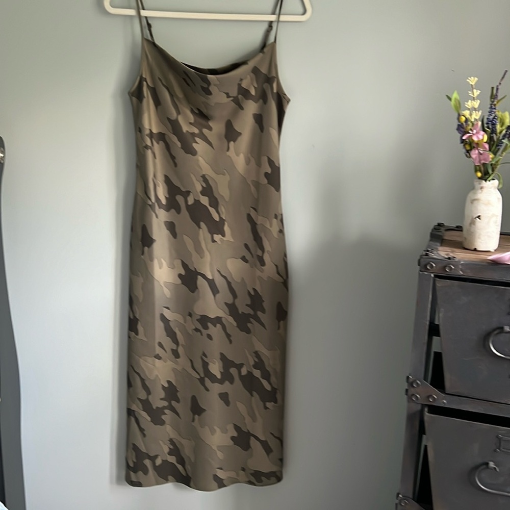 NWT Banana Republic silk camo dress size S